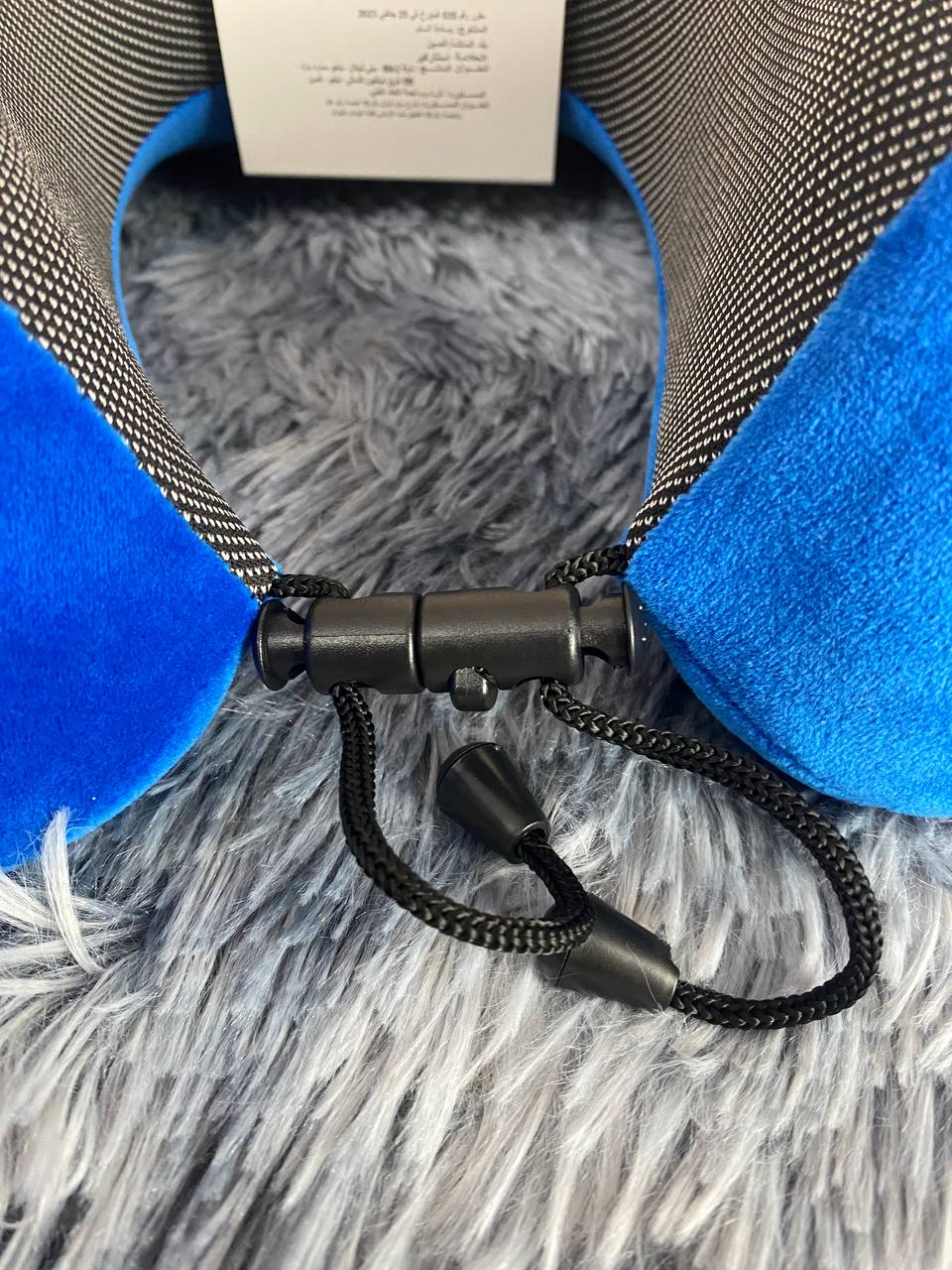 Kit de voyage 3in1 Oreiller en mousse à mémoire de forme en forme de U avec Bouchon d’oreille et Bandeau Yeux